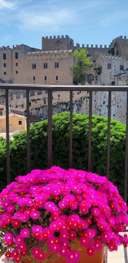 Villetta In Centro Storico Caccamo Exterior foto